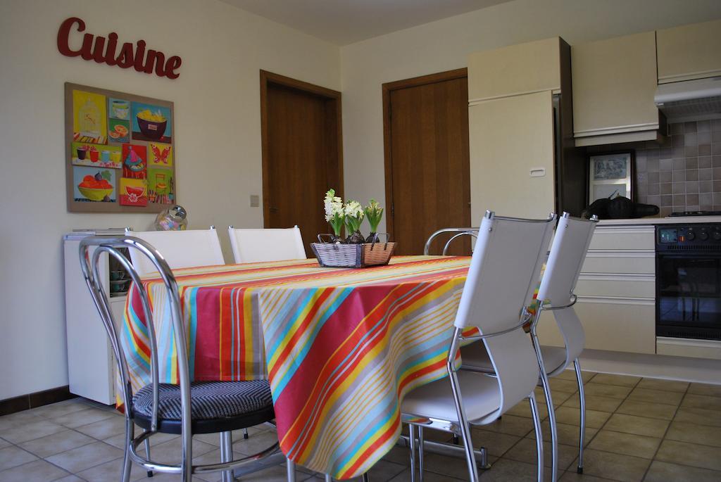 Villa Bijenhof Varsenare Kamer foto